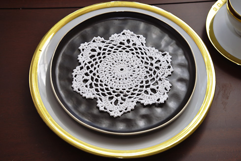 White color Round Crochet Doilies. 6x6" Round. - Click Image to Close